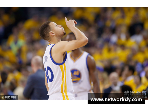 星空综合体育官方网站4比1！勇士主场夺得NBA总冠军库里杜兰特合砍73分-体坛+ - 副本 (2)